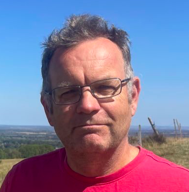 Mark Curtis